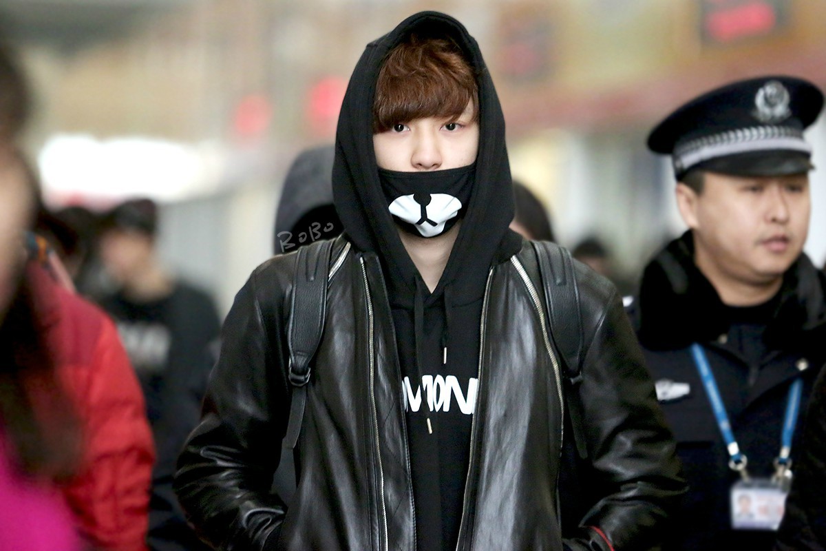 朴灿烈同款madmoney文字连帽卫衣 灿烈同款暗黑风格抓绒卫衣