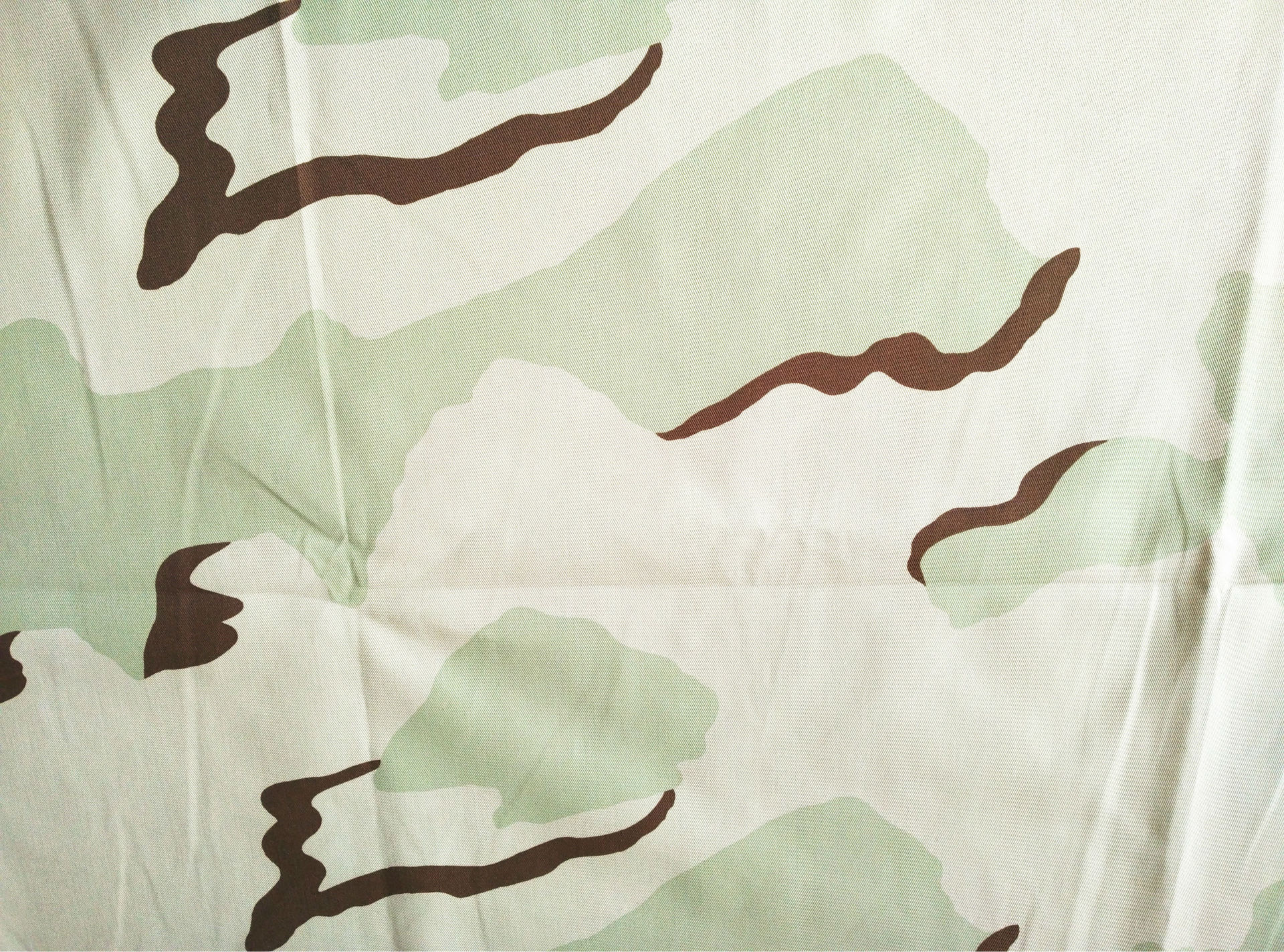 三沙迷彩印花面料 cvc60纯棉40涤纶斜纹印花布 沙漠迷彩布