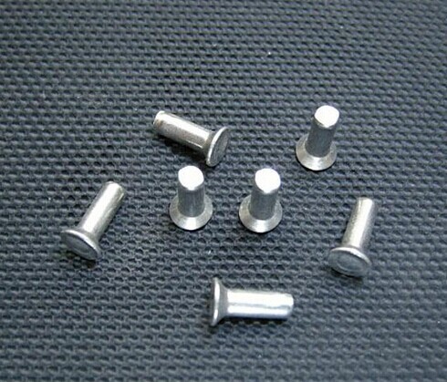 厂家直供 gb869-86沉头实芯铆钉m3*6碳钢本色