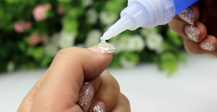 美甲甲片饰品高粘度401胶水 假指甲胶水 20克装