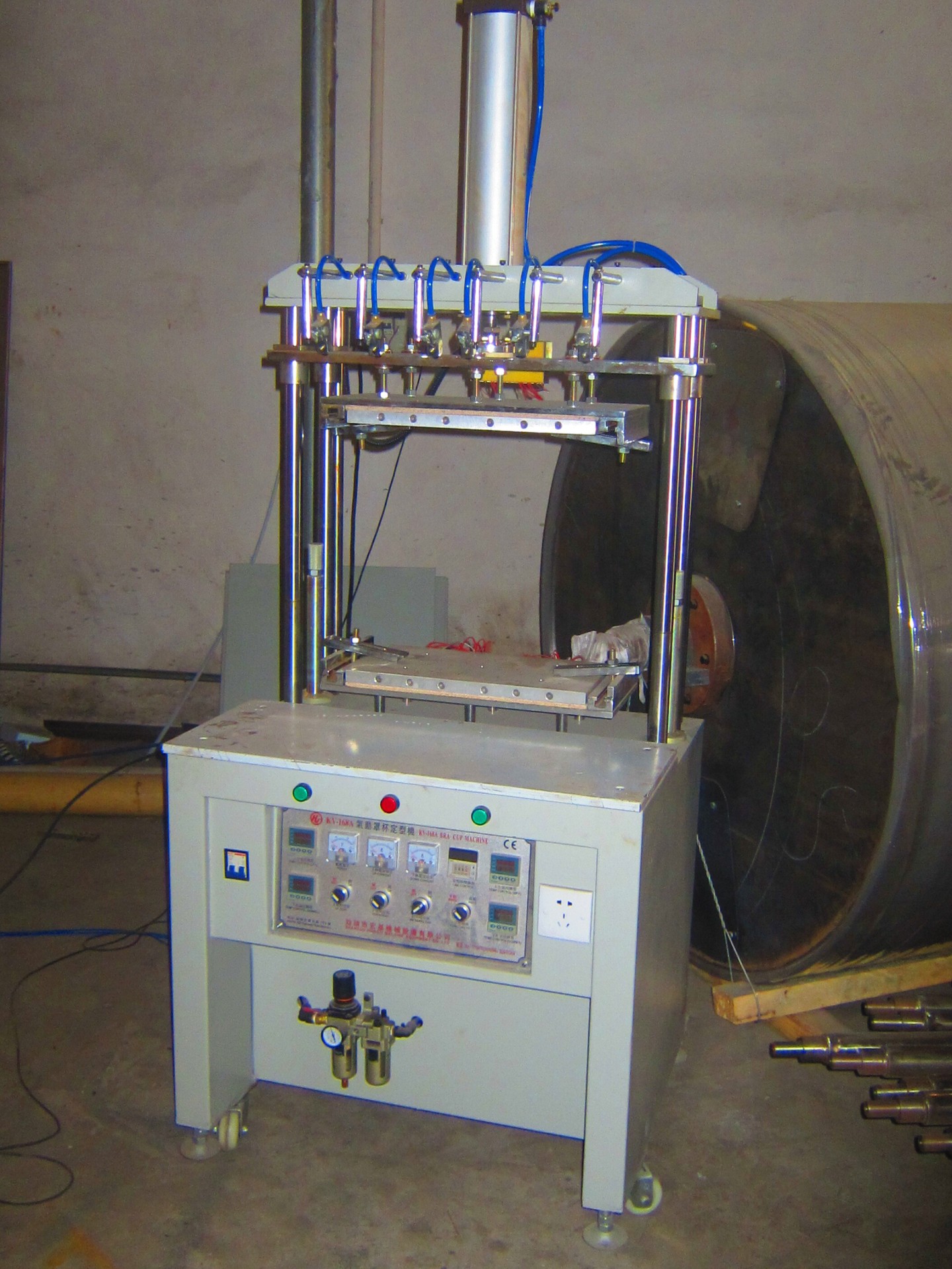 kv-168a/f-116半件围文胸定型机,半件围无缝内衣胸罩定型机