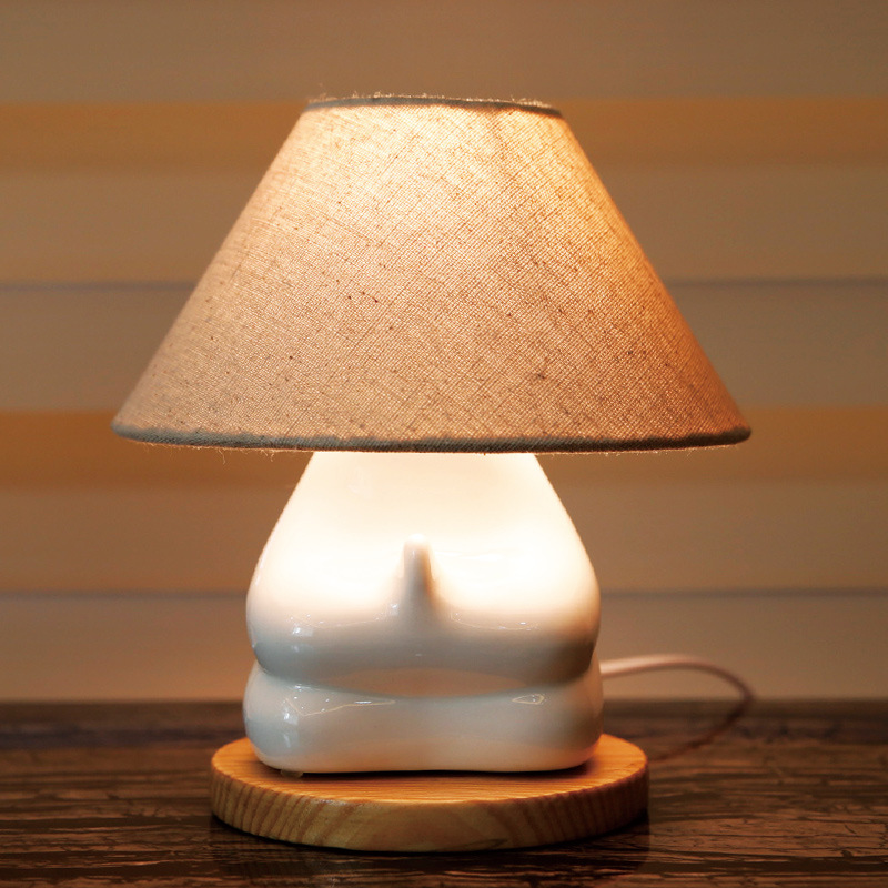 现货创意草帽一休led儿童学习护眼台灯卧室床头装饰灯家居摆设灯