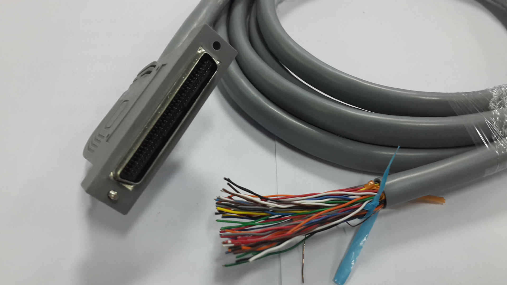 厂家 专业生产 批发 多芯线缆组件