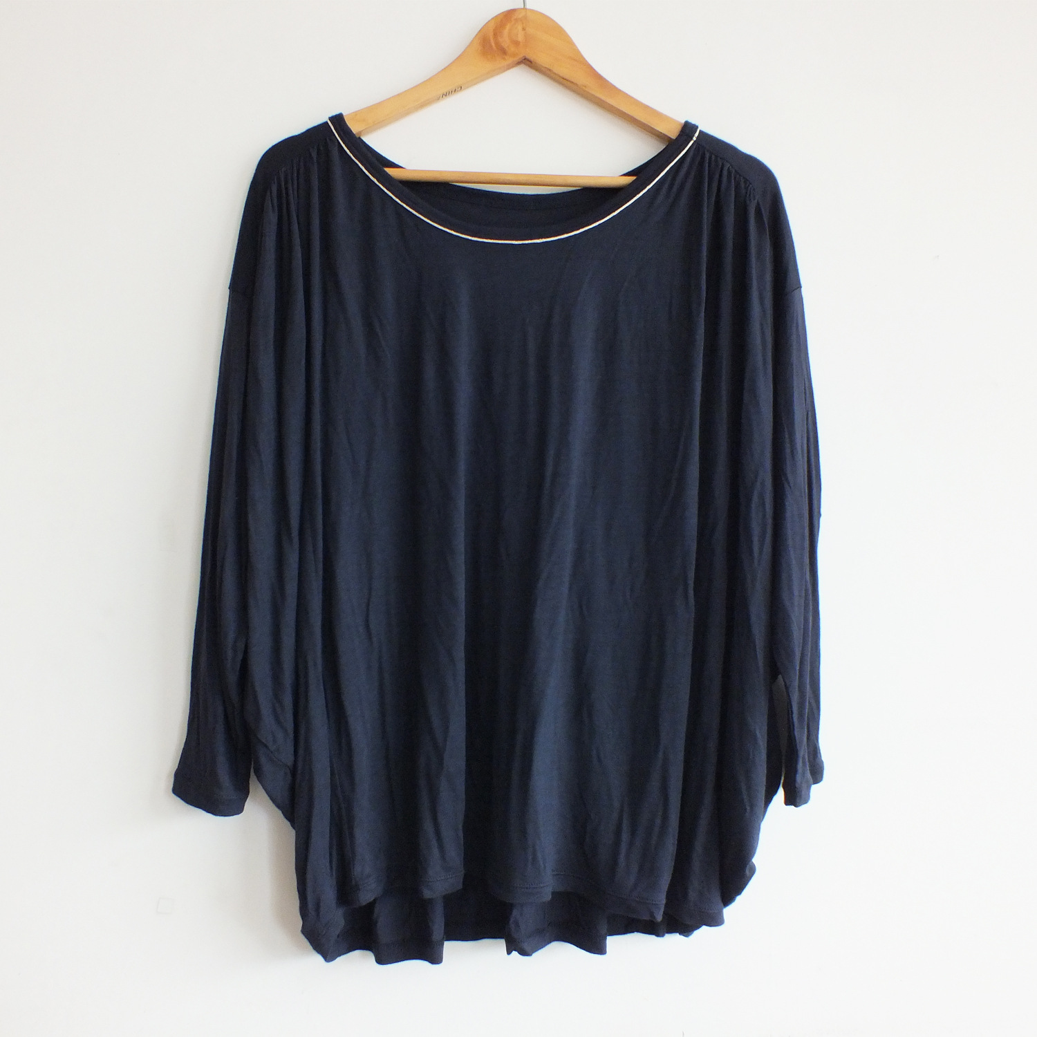 韩国外贸原单库存处理长袖蝙蝠衫大码韩版女装t恤初秋款低价甩