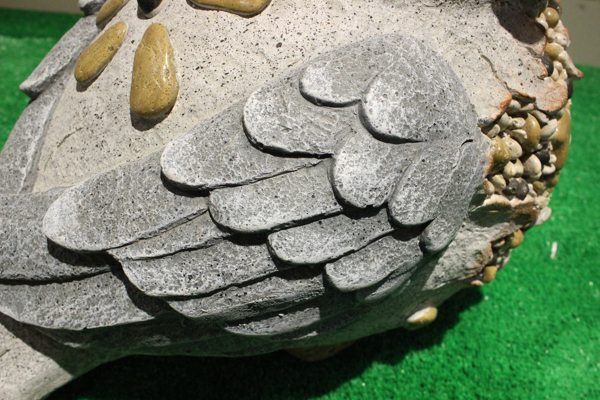 新款鹅卵石大鸟摆件 仿石动物 创意工艺品 别墅花园摆件yf-037