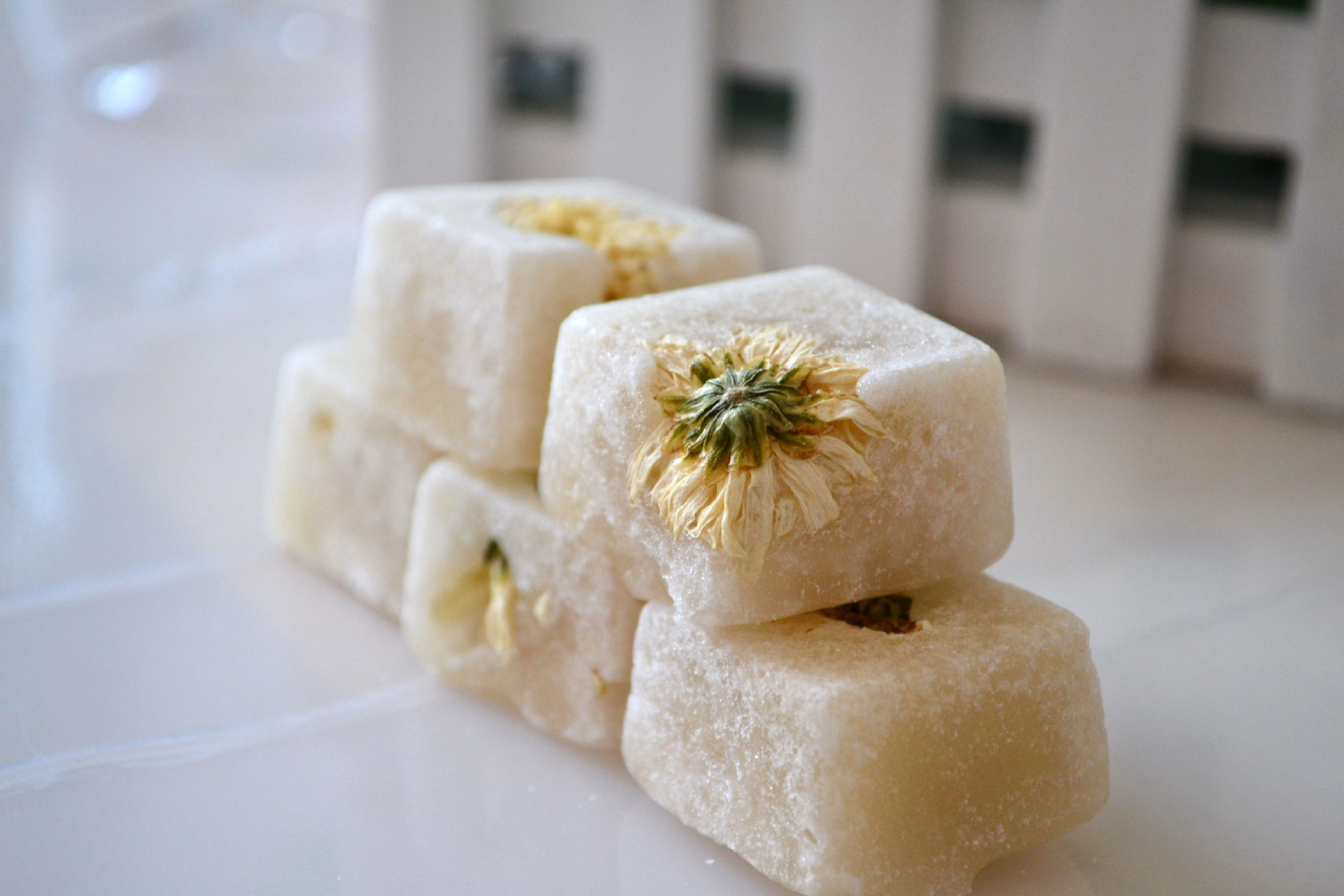 易拉罐装 冰糖菊花 冰镇口感更佳 6块装 独立包装 正规标签