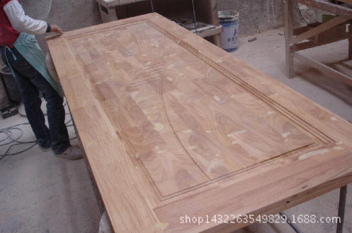 红木木门实木移门雕刻机1325木工雕刻机 电脑数控雕刻机 促