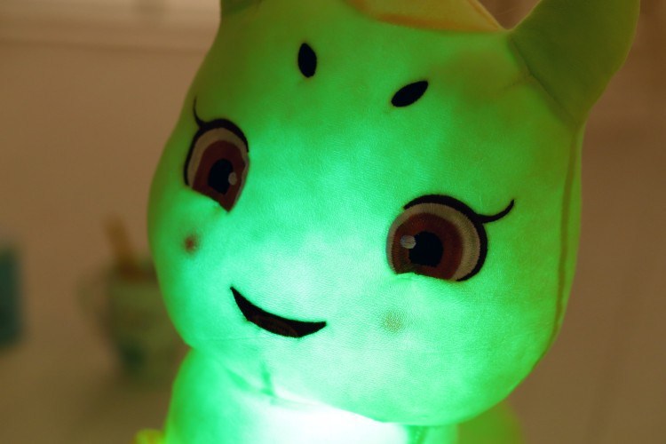 花千骨同款毛毛虫发光会说话糖宝公仔毛绒玩具情人节生日礼物批发