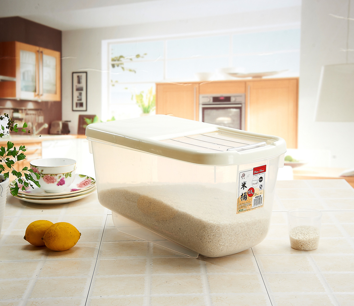 厨房多功能米桶 透明米桶 塑料储米桶 家用储米箱 面粉桶出口日本