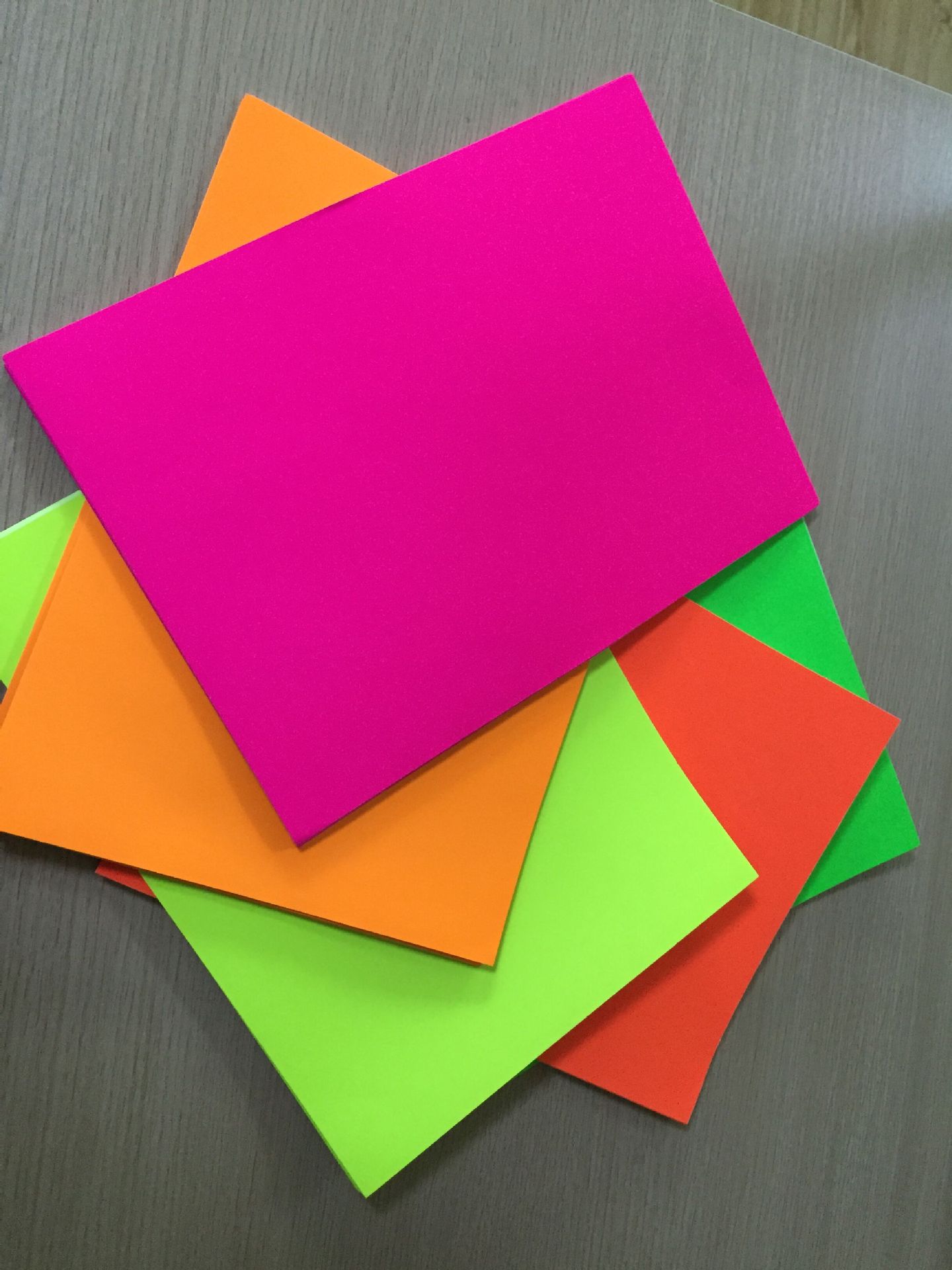 荧光5色不干胶打印纸,彩色不干胶标签21*29cm