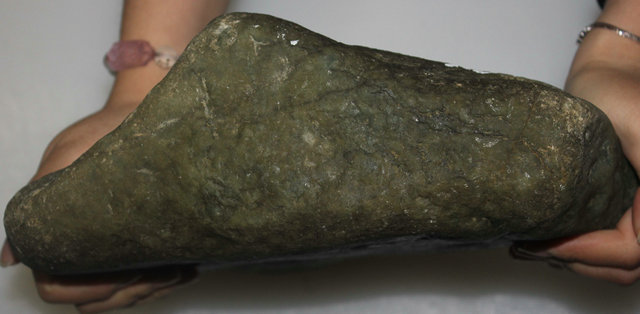 【多利多赌石】帕敢场口 冰种赌石手镯料 重 7.5kg