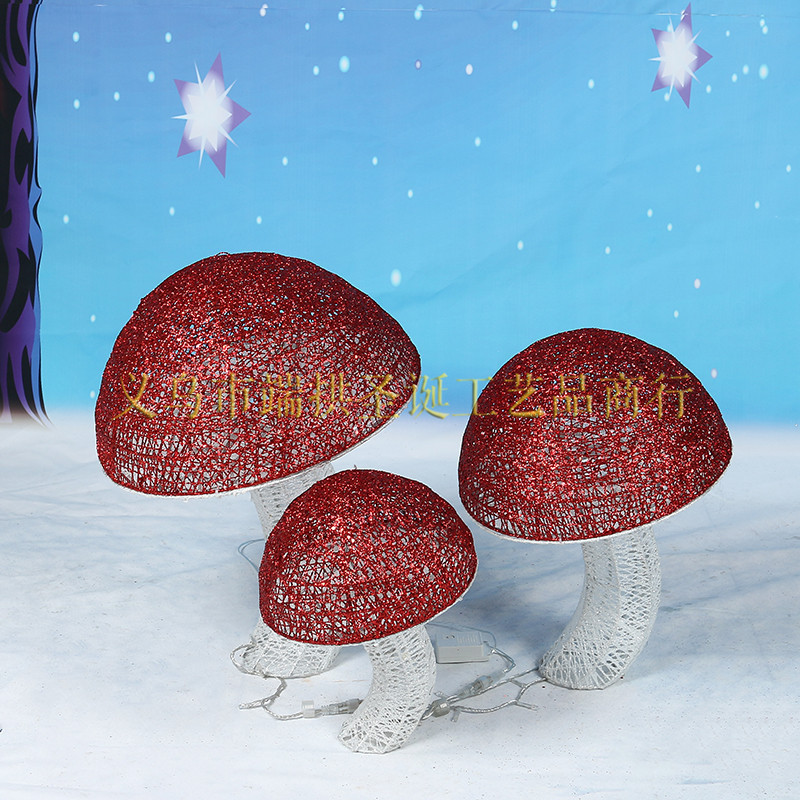 创意圣诞礼品 装饰品 家居商场摆件 发光圆头蘑菇三件套 产地货源