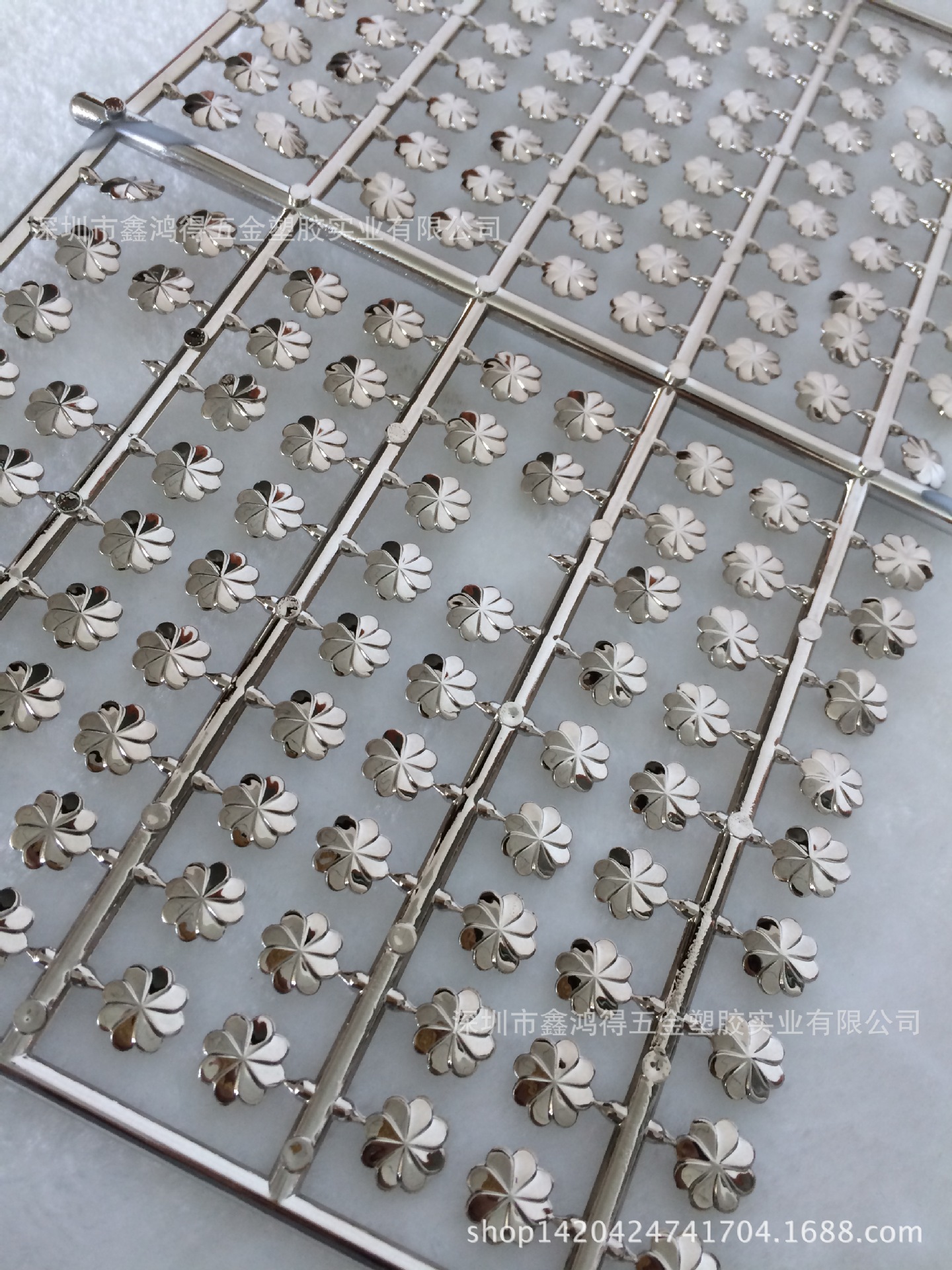 塑料镀银加工 abs真空电镀银色加工 pvd真空镀膜加工 塑胶镀银