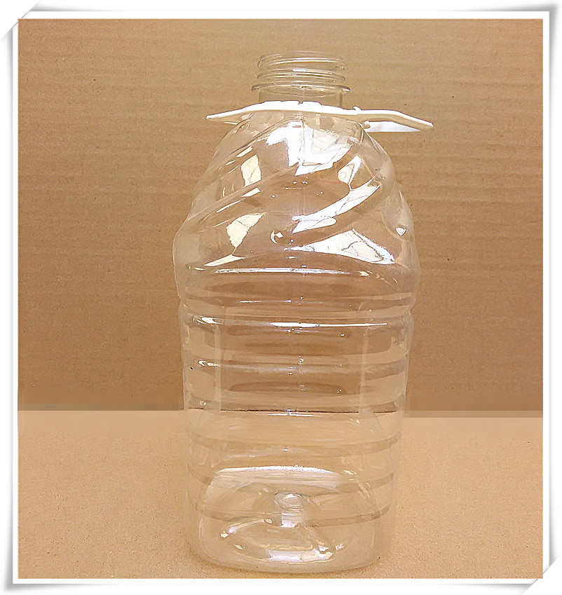 沧县塑料瓶厂家一手货源低价批发5斤pet透明塑料壶