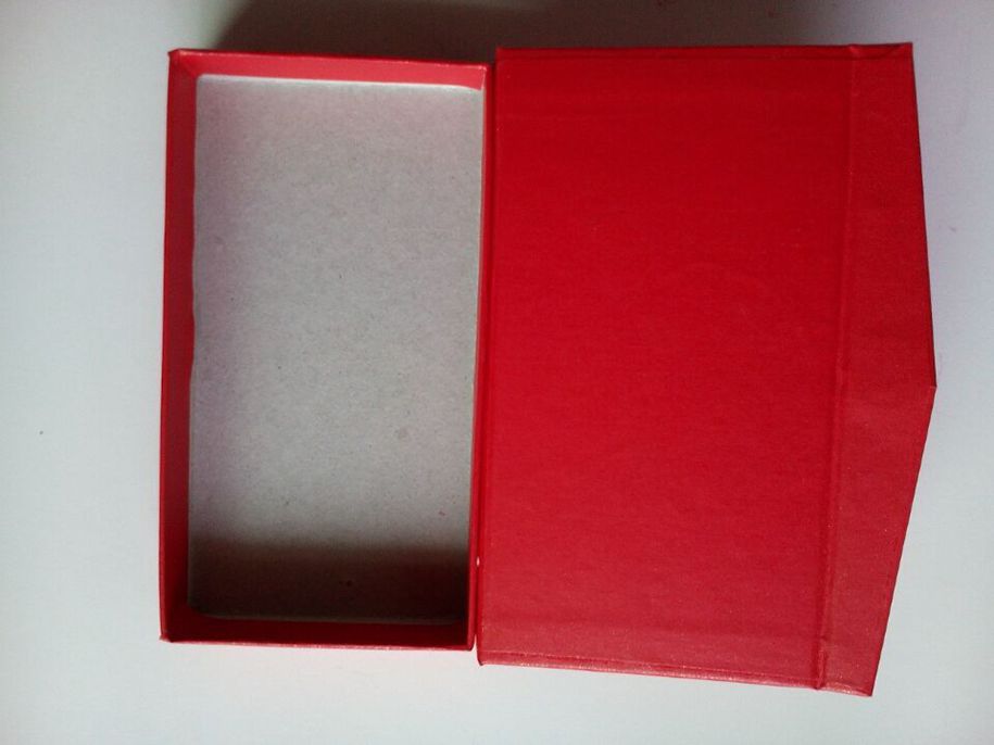 礼品盒生产厂家长方形翻盖红色高档纸盒子笔盒电子产品包装盒现货