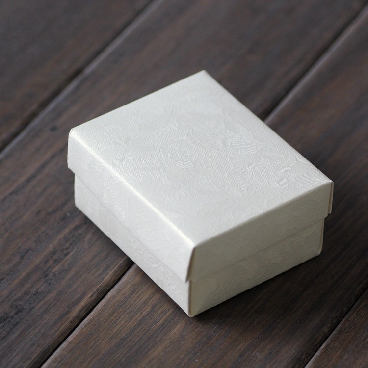 浙江金华经典珠光纸白金中大号 礼品盒 喜糖盒 蛋糕盒 创意个性喜糖袋