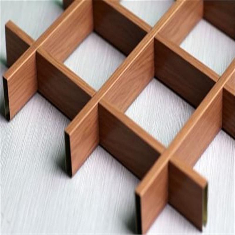 供应木纹铝格栅天花 木纹吊顶材料 格子吊顶天花