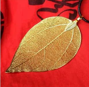 礼品批发天然黄金树叶吊坠24k镀金树叶金叶子情侣流行饰品吊坠