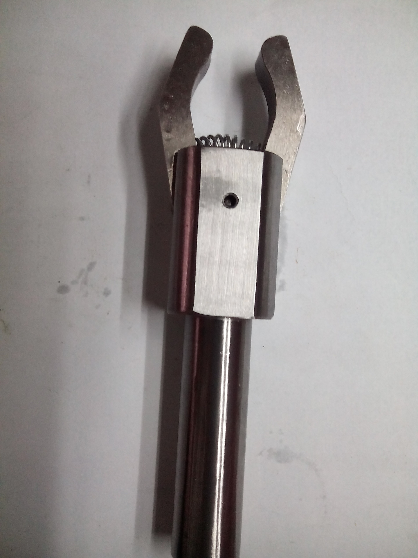 批发高速钢数控车床拉料器/cnc车床夹料器/拉料手/ 拔料器 可换爪