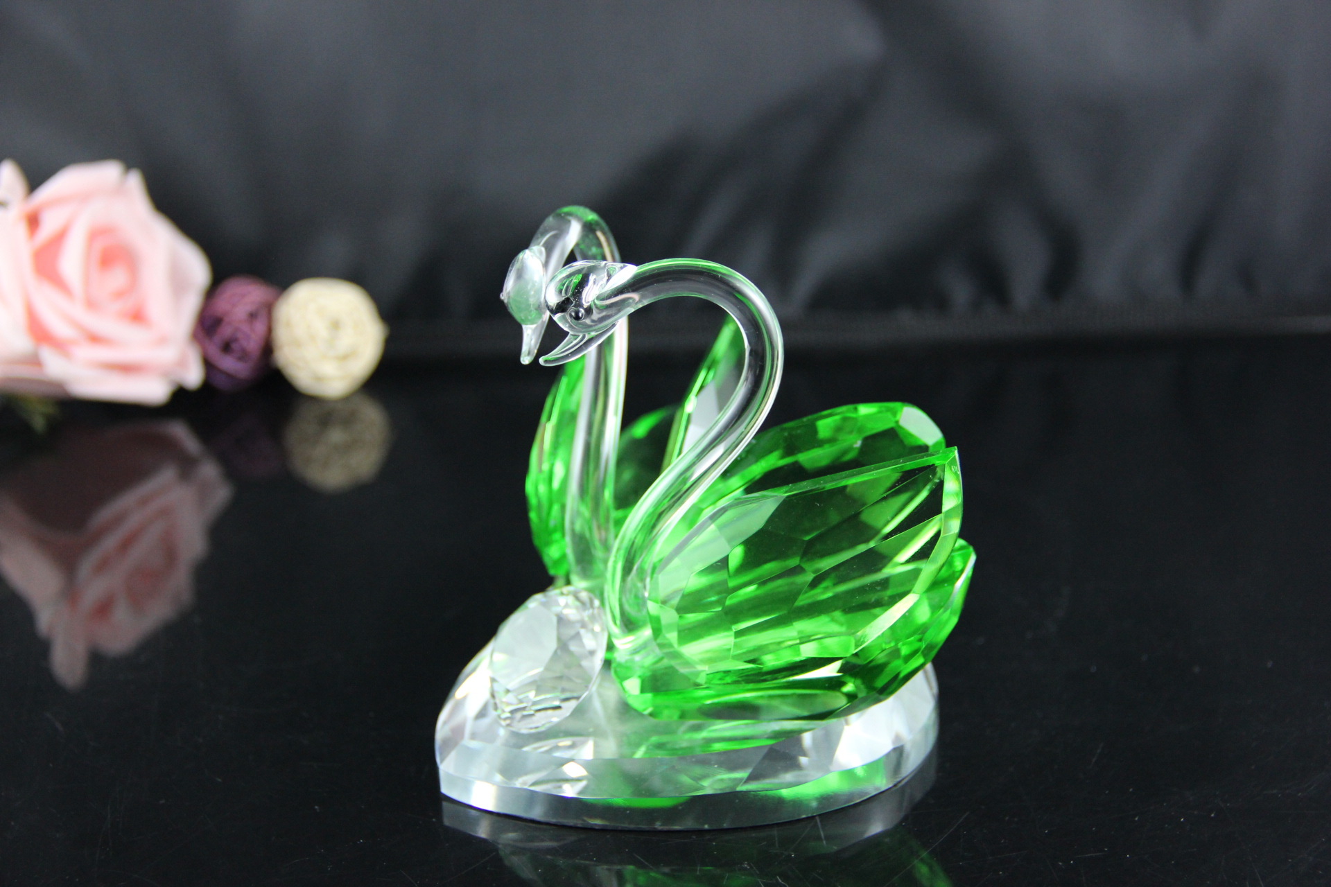 厂家直销水晶天鹅摆件 情人节生日礼物 定制水晶动物工艺品 批发