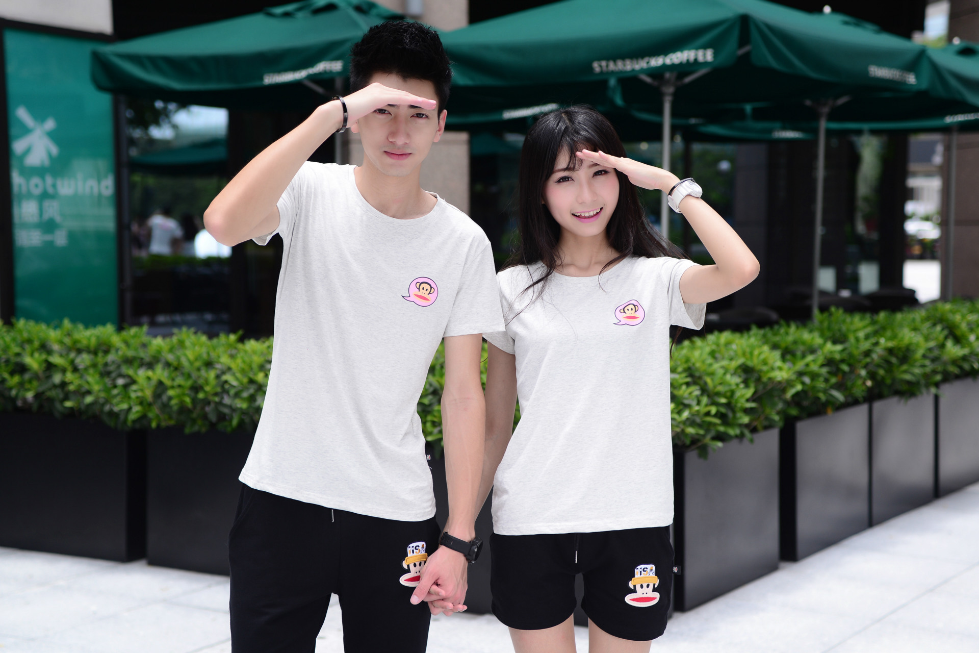 大嘴巴猴 微信猴 情侣t恤 字母闪粉印花 休闲运动短袖 女男