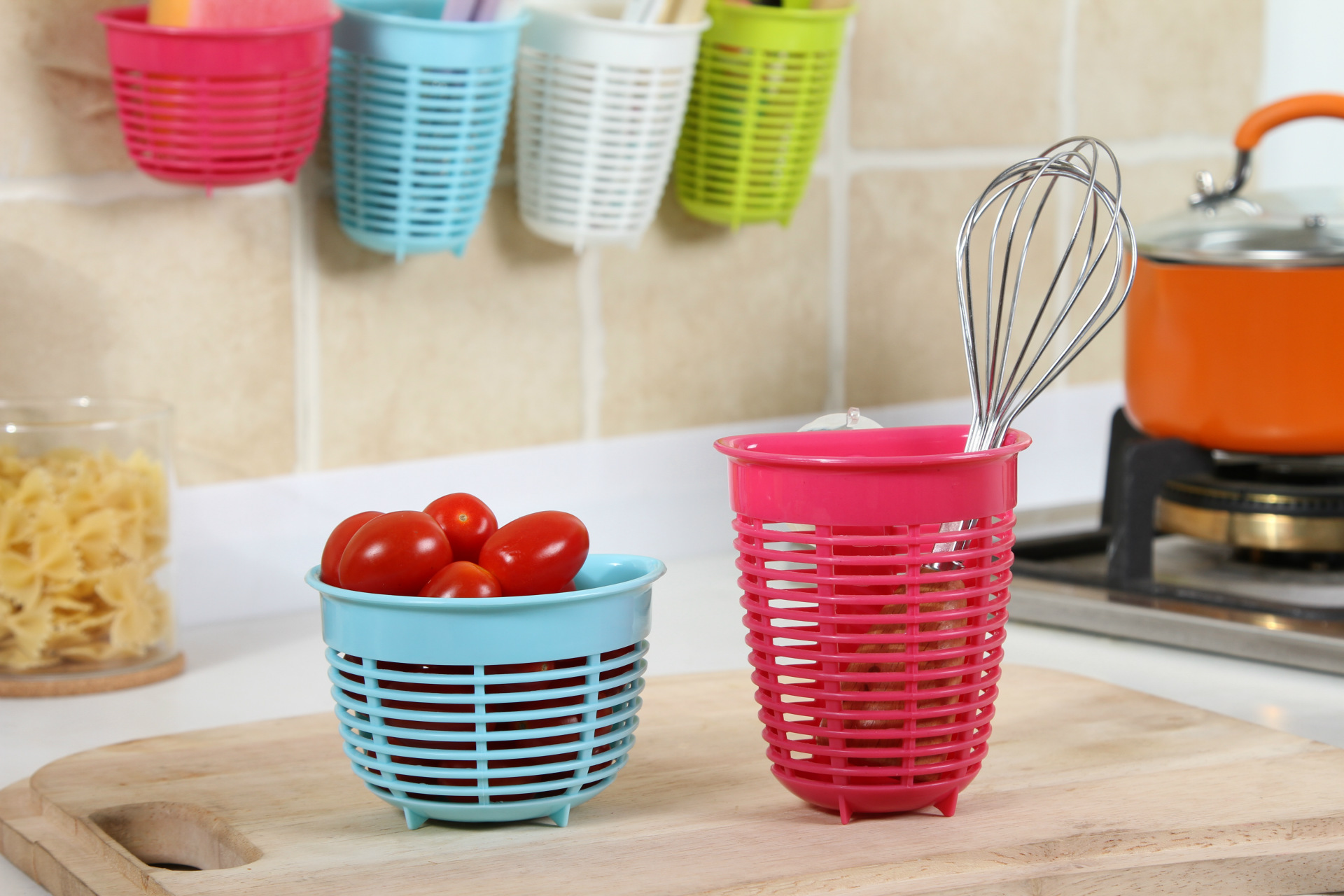 创意居家厨房果蔬沥水篮 高低款吸盘沥水篮子 塑料水果篮批发 37g